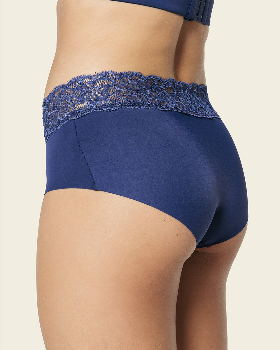 Ultra light lace trim hipster panty